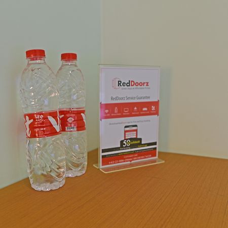RedDoorz Plus @ Mahendradatta Denpasar Exterior foto
