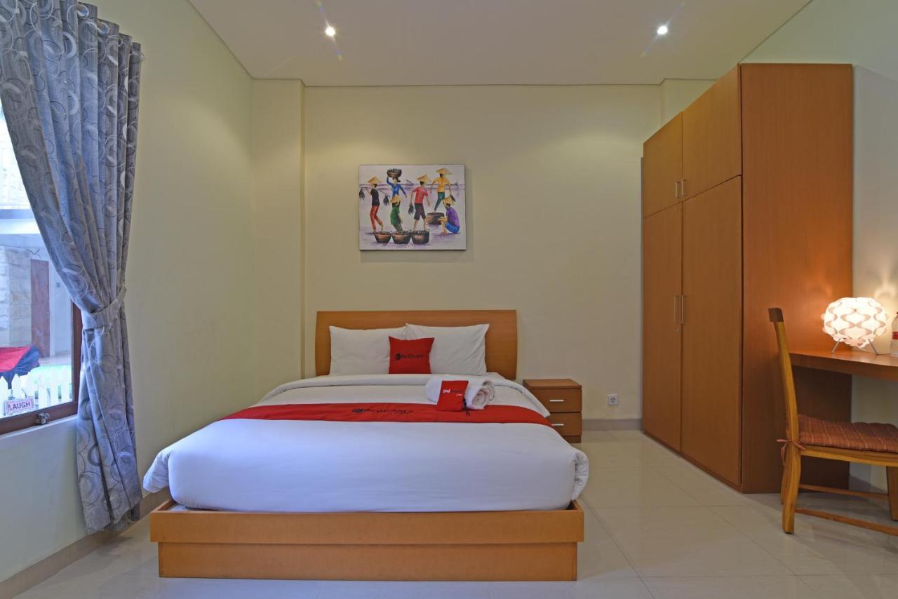 RedDoorz Plus @ Mahendradatta Denpasar Exterior foto